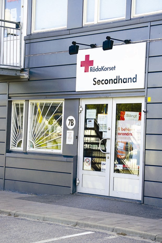 Nu vill Rda korsets second handbutik ppna igen
