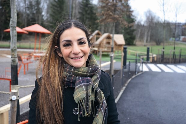 Hallå där, Parisa! Hallå där, Parisa!