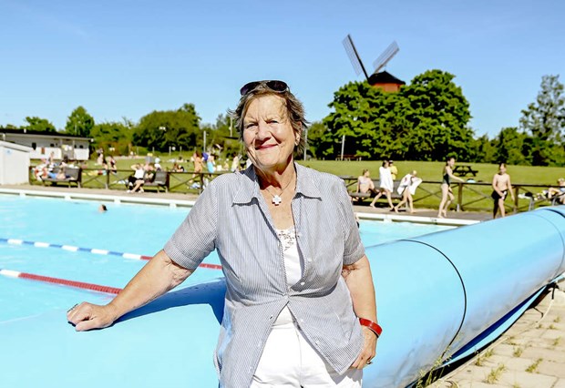 Birgitta blev känd som hela Vallentunas simfröken Birgitta blev känd som hela Vallentunas simfröken