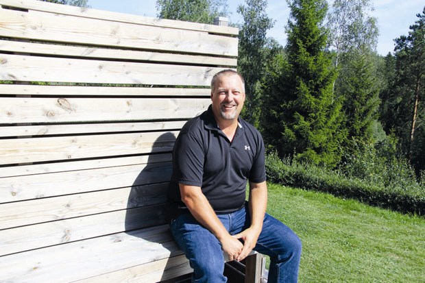 Konståkningsbossen från Kanada trivs bra i Vallentuna Konståkningsbossen från Kanada trivs bra i Vallentuna