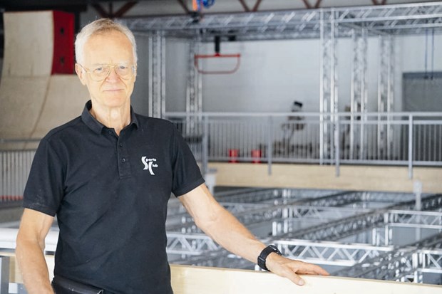 Snart �ppnar Sports Clubs 