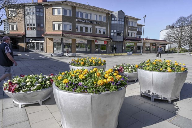 Toppolitiker dömd för tjänstefel på annan ort Toppolitiker dömd för tjänstefel på annan ort