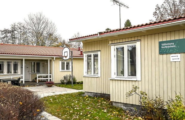 Kommunen om kritiserade LSS-nedskärningarna Kommunen om kritiserade LSS-nedskärningarna