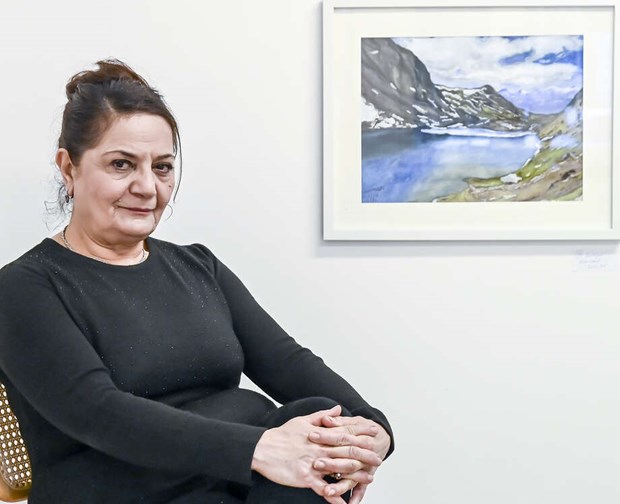 Debut i Vallentuna fr Shokoh Yousefi