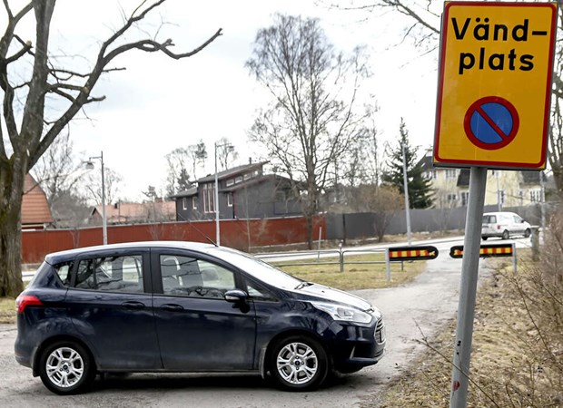 Nu ska skrotbilarna bort frn kommunen