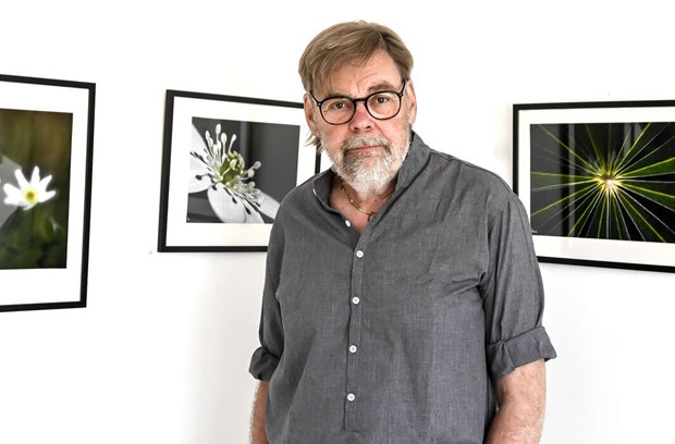 Nu visar Roffe Andersson närbilder av naturen Nu visar Roffe Andersson närbilder av naturen