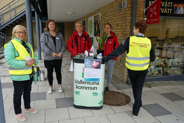 Kvinnojouren och Vallentuna kommun inleder samarbete Kvinnojouren och Vallentuna kommun inleder samarbete