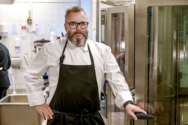 Dags igen att käka hamburgare för världens barn Dags igen att käka hamburgare för världens barn