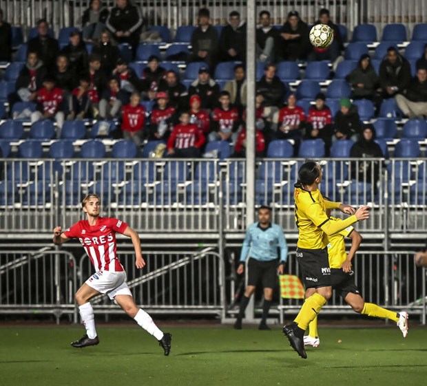 Derbyförlust i säsongens slutspurt Derbyförlust i säsongens slutspurt