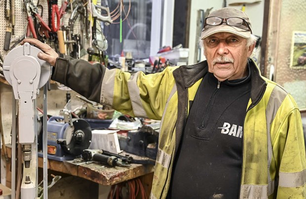 Så blev Vallentunas landmärke kinesiskt Så blev Vallentunas landmärke kinesiskt