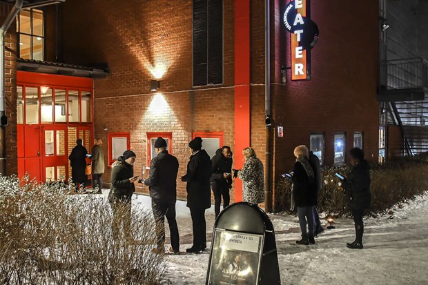 Besökare påstår att ovaccinerad släpptes in på julkonsert Besökare påstår att ovaccinerad släpptes in på julkonsert