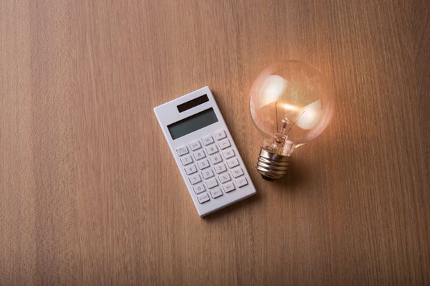 S: Vi kompenserar hush�ll tillf�lligt under elkrisen