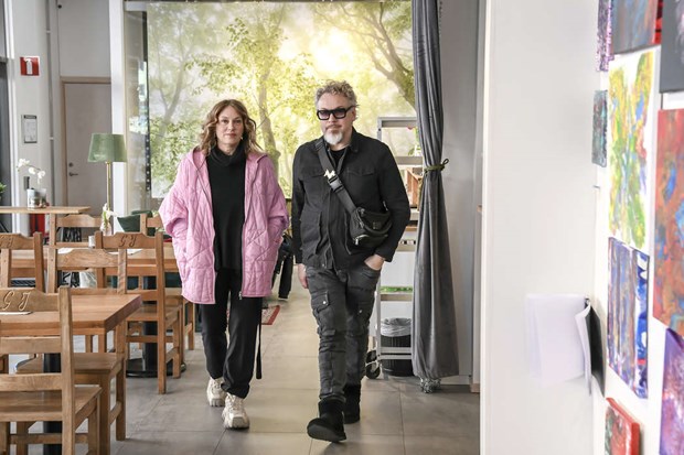 Cornelia och Eric gstar Vallentuna med ny musik