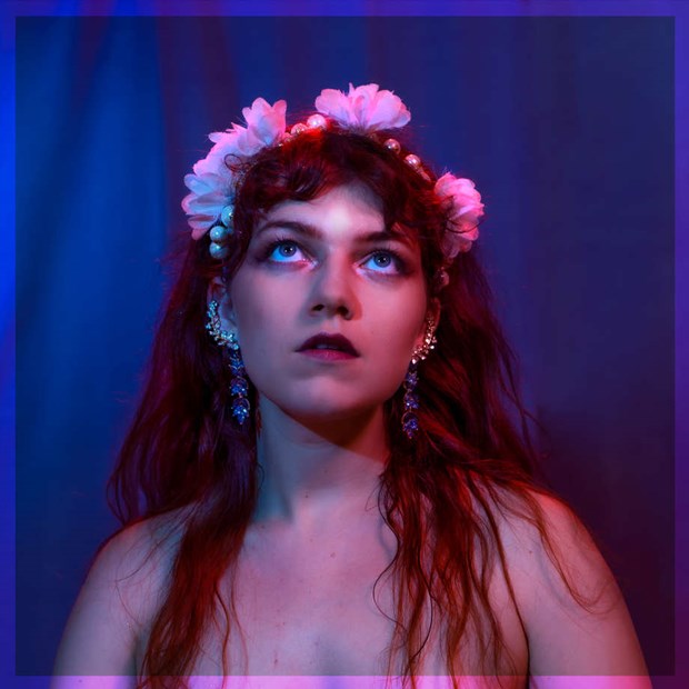 Vallentunatjej slpper sitt frsta album 2022