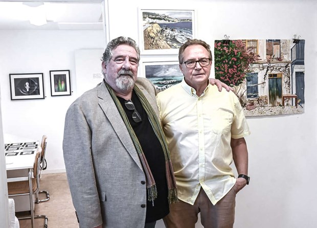 Sista paret ut p� Galleri Freja 