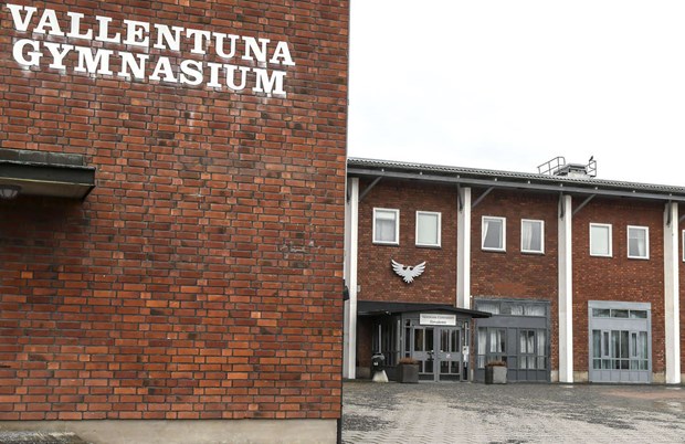 Nazisth�lsningar p� Vallentuna gymnasium