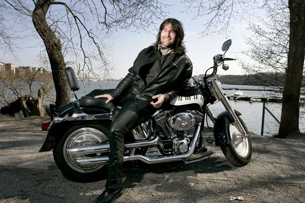 Robert Wells gr julkonsert i Vallentuna teater 