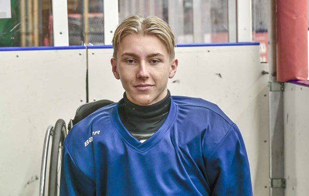 Stortrivs med hockey p� schemat