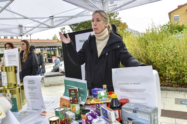 Skolk�kens budget �kar � men inte tillr�ckligt befarar k�kschef 