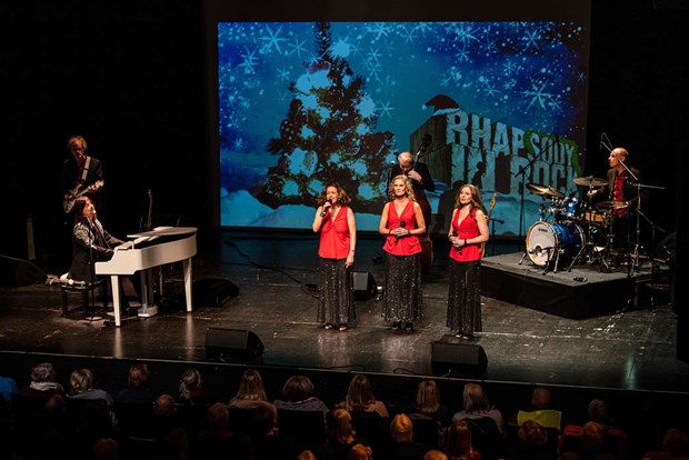 Teatern st�ngs n�r Tellushuset byggs om