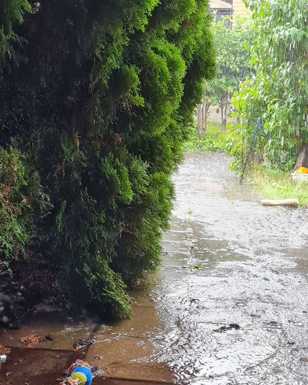 Fåtal översvämningar efter stormen Fåtal översvämningar efter stormen