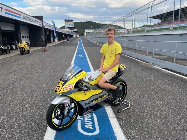 Valdemar utmanade v�rldstalangerna i Andalusien