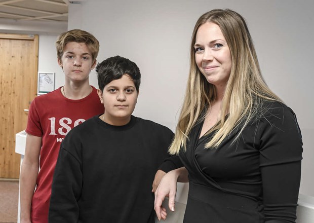 Rosendalsskolan 8C stormar fram i Yrkeskampen