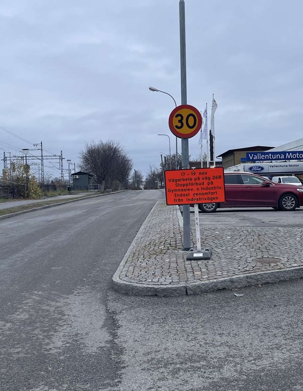 Brorenovering skapar trafikproblem i helgen Brorenovering skapar trafikproblem i helgen