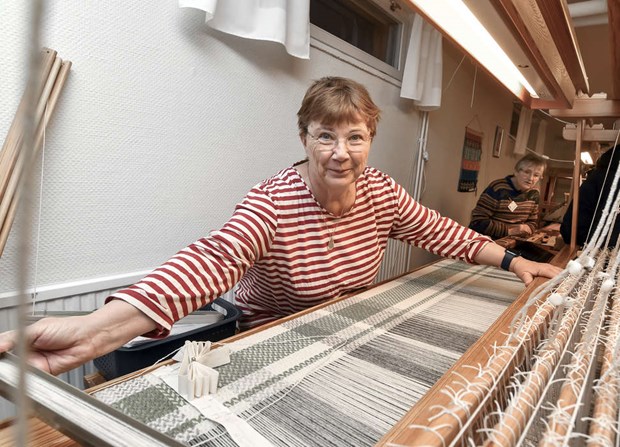 Fin gemenskap i 40-åriga vävstugeföreningen Fin gemenskap i 40-åriga vävstugeföreningen