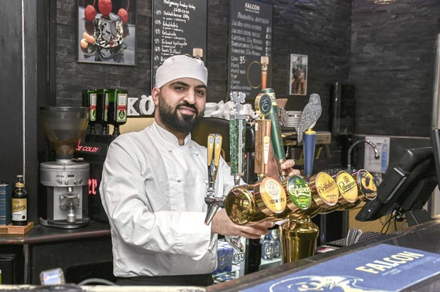 Gästis tradition fortsätter: Fest och dans på julafton Gästis tradition fortsätter: Fest och dans på julafton