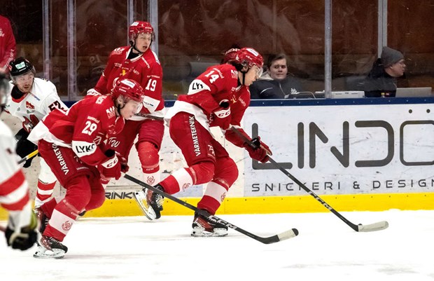 Sju spelare förnyar kontrakten Sju spelare förnyar kontrakten