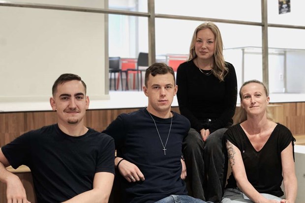 Fr�n skolb�nk till djungel�ventyr