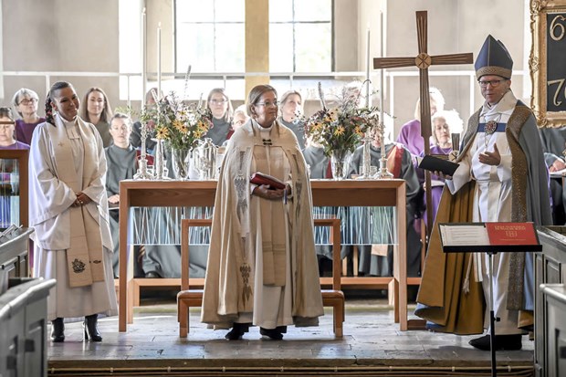 Kyrkoherden slutar efter rekordkort ämbetstid Kyrkoherden slutar efter rekordkort ämbetstid