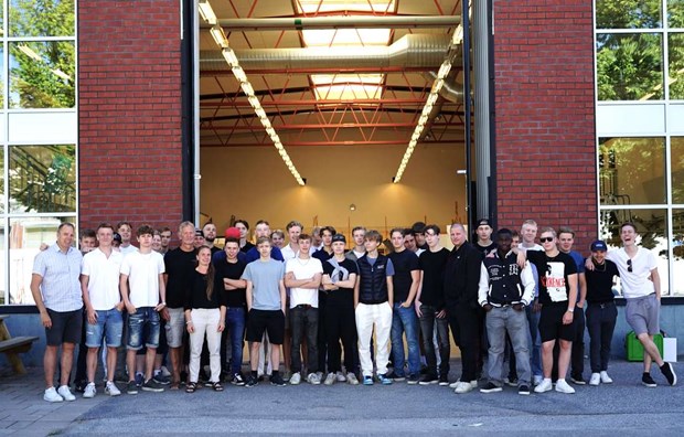 Tre elever på bygg prisades Tre elever på bygg prisades