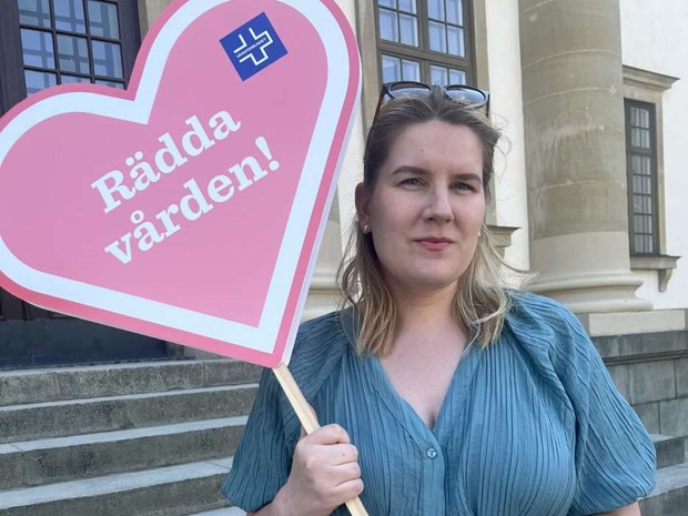 Sjuksköterska: ”Det vi kräver är en kvart om dagen” Sjuksköterska: ”Det vi kräver är en kvart om dagen”