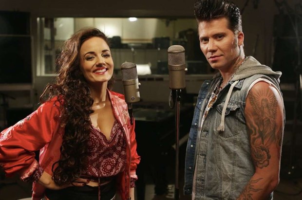 Brolle och Mimi Werner intar teatern