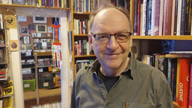 Dyrbara böcker finns överallt  – kanske i din egen bokhylla Dyrbara böcker finns överallt  – kanske i din egen bokhylla