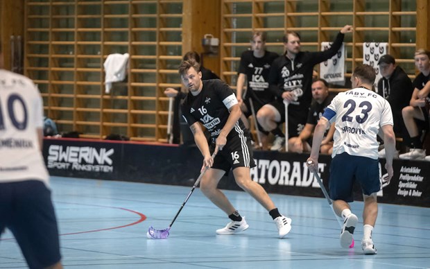 Ekerberg har gjort 450 poäng i Vallentunatröjan Ekerberg har gjort 450 poäng i Vallentunatröjan