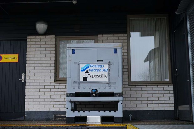 Då kan vattenläckan vara lagad Då kan vattenläckan vara lagad