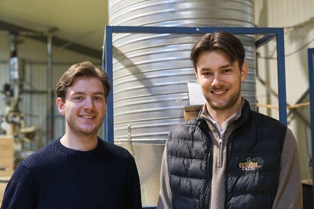 Kaffepriset rusar – så påverkas det lokala rosteriet Kaffepriset rusar – så påverkas det lokala rosteriet