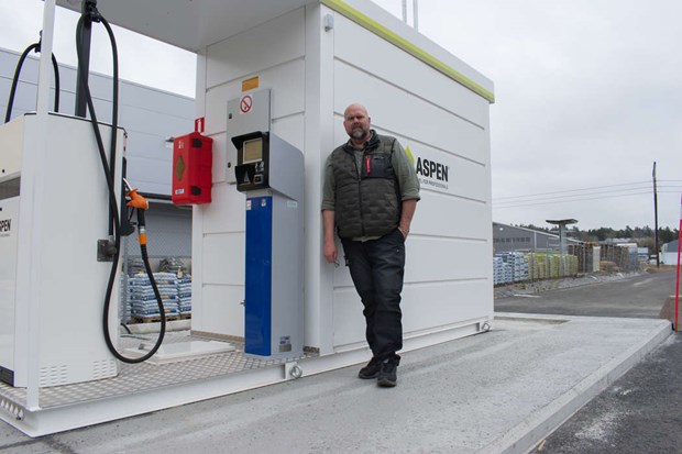 Bensinmack öppnad i Lindö  Bensinmack öppnad i Lindö