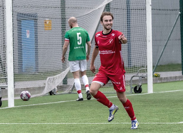 Vallentuna kryssade i tidig seriefinal