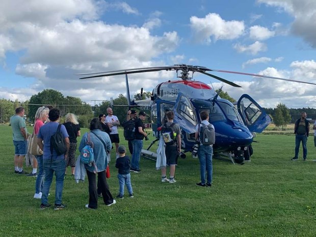 Mini-flygdag på flygfältet Mini-flygdag på flygfältet