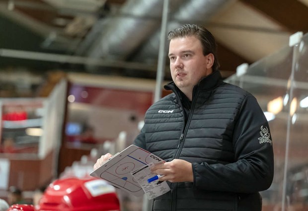 Väsby väntar i het premiär Väsby väntar i het premiär