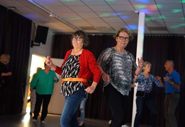 Glittrigt kaffedisco i Karby Glittrigt kaffedisco i Karby