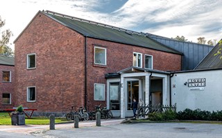 För få platser för elever med NPF i Vallentuna