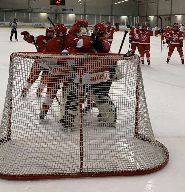 H�r �r vinnaren i �V�r f�rening i bild� � se det prisade fotot!