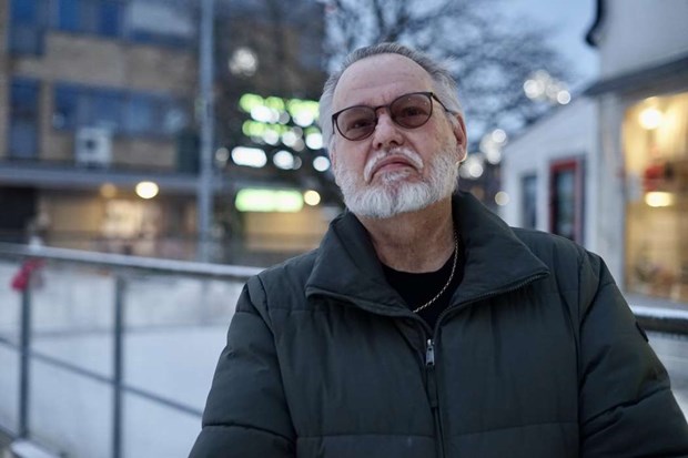 Midvinterblues p� teatern � �hoppas p� fullsatt�