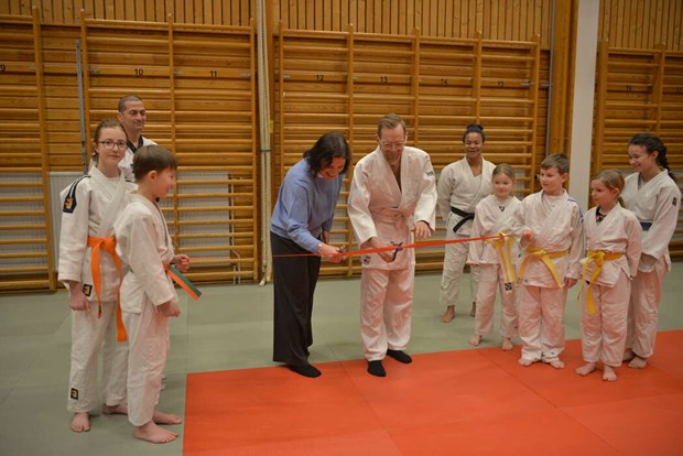 Socialministern invigde kampsportshallen