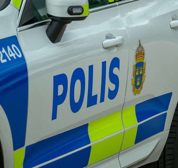 Polisinsats i Vallentuna efter uppgifter om f�rs�k att locka barn